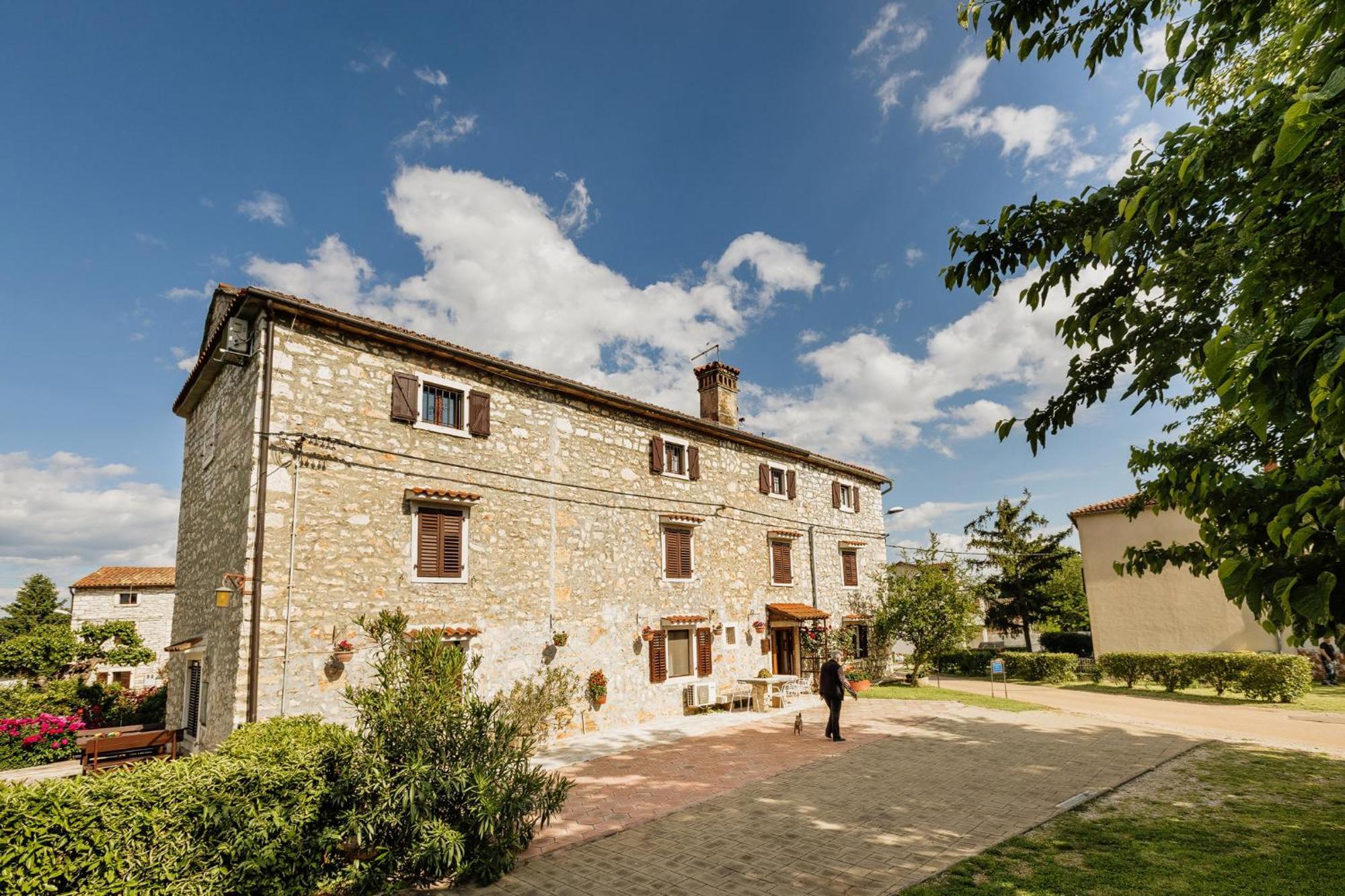 Apartments Mirna Stress Free Vol.2 Umag Eksteriør bilde